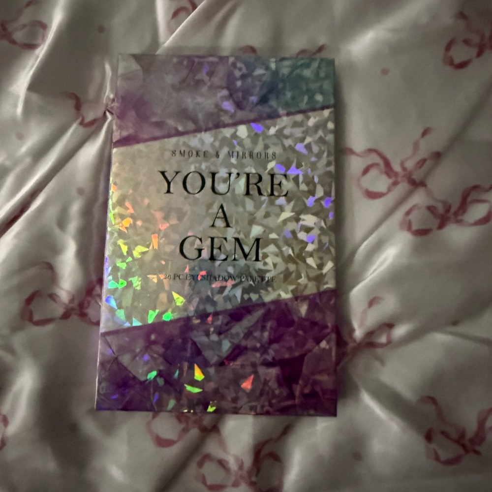 Holographic 'You're a Gem' Palette